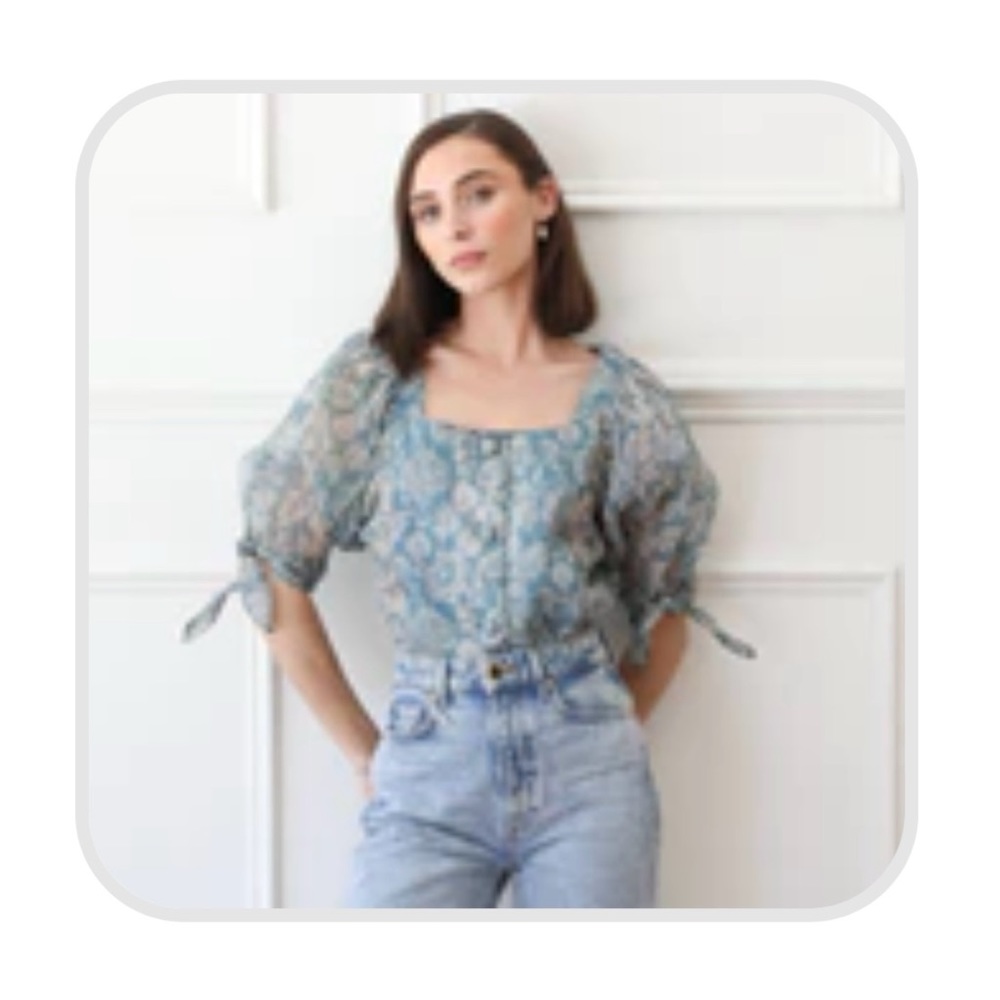Mille Top. NWT button front, tie at sleeves.